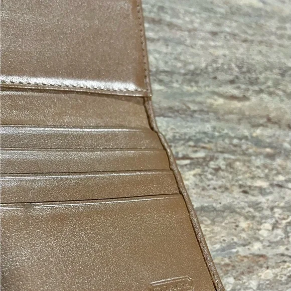 Coach wallet - Picture 10 of 16